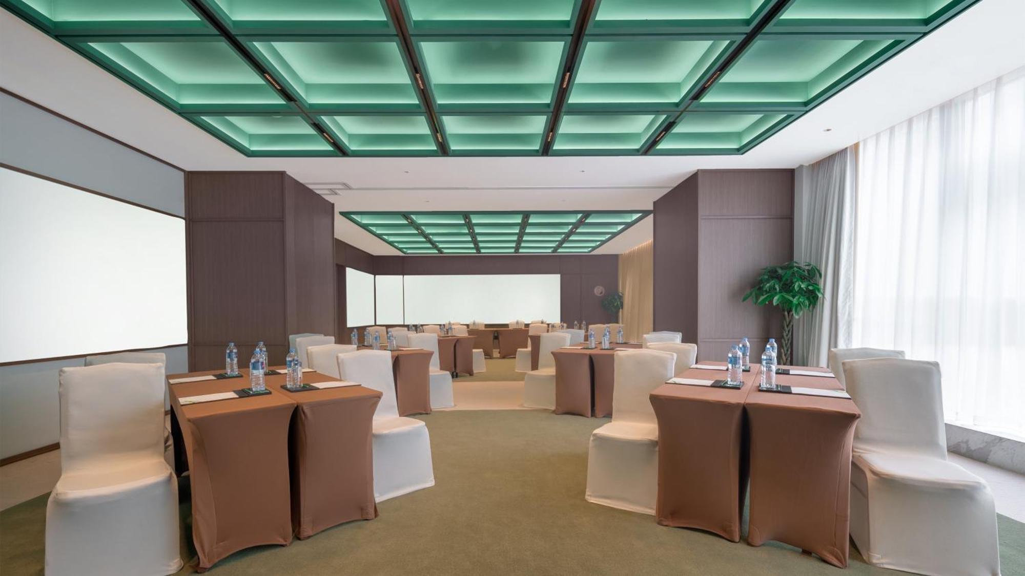 Holiday Inn Beijing Focus Square By Ihg ภายนอก รูปภาพ